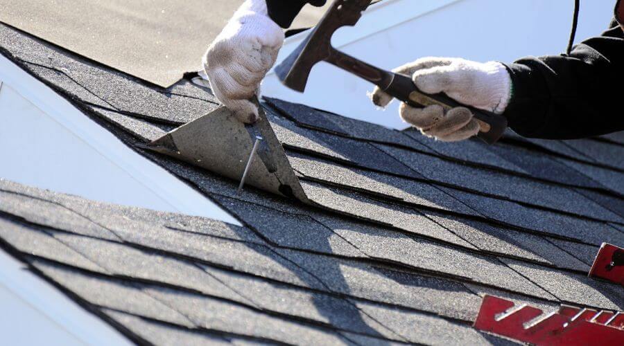 Professional metal roof installation in Bloomingburg, OH
